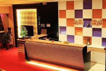 Lucky 5 Million Express Hotel Yuxi Kunming Exterior foto